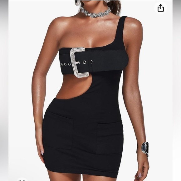 Black Asymmetrical Bodycon Dress with Cut Out for Cocktail - Picture 3 of 7